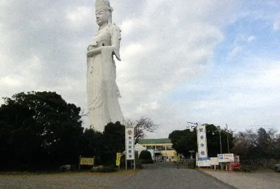 ドライブの安全祈願とご休憩に
