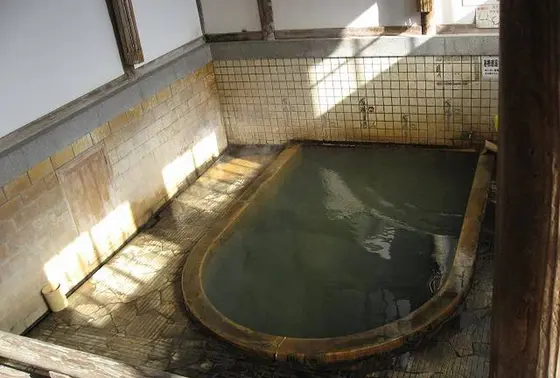 噂の竹瓦の温泉です(^^)