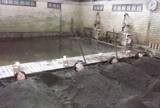 砂湯でリフレッシュ！