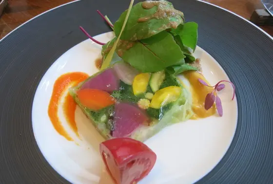 野菜のパテにも感動。