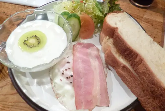 モーニングも良いボリューム感