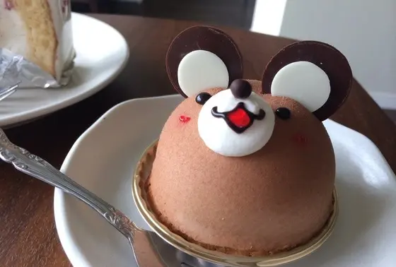 オススメはチョコレートケーキ。