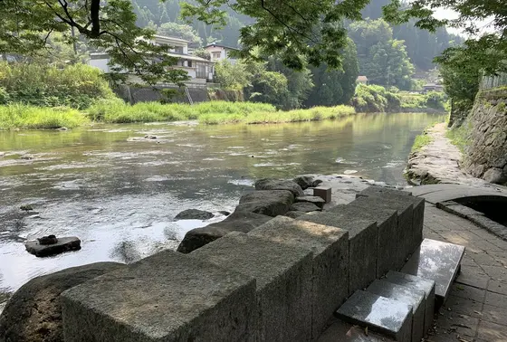 しずか川