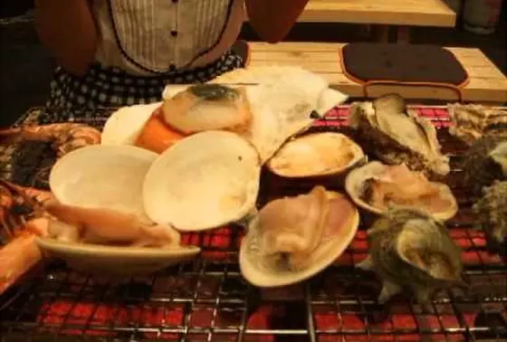 浜焼きコーナーもあります☆