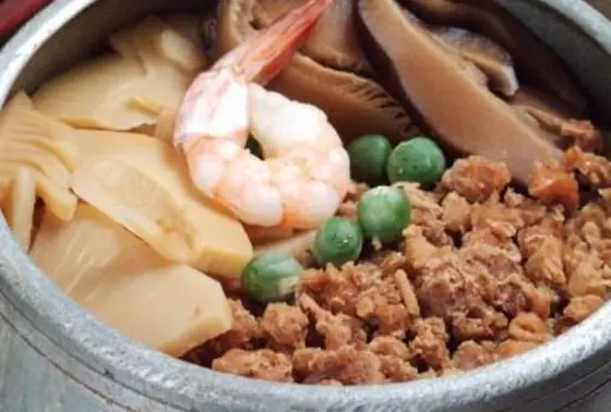 五目釜飯