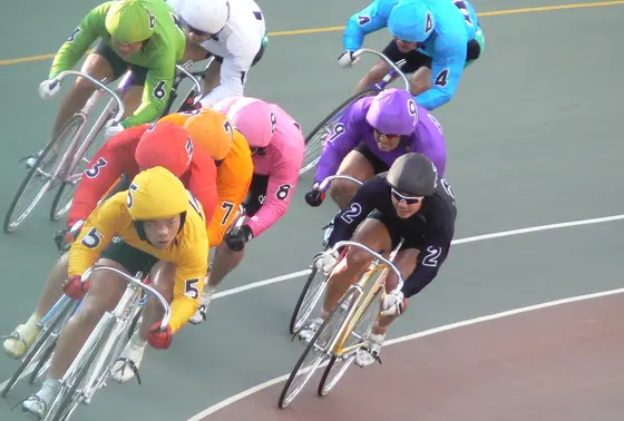 競輪はいつやってるのか？