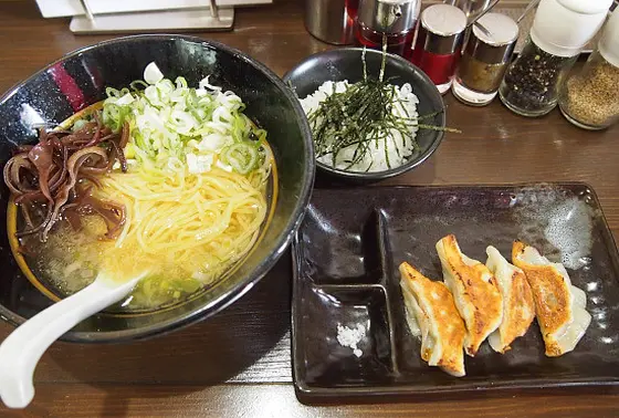 てーるらーめん・餃子