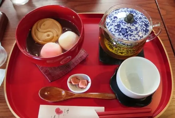 和のデザートが頂けます。