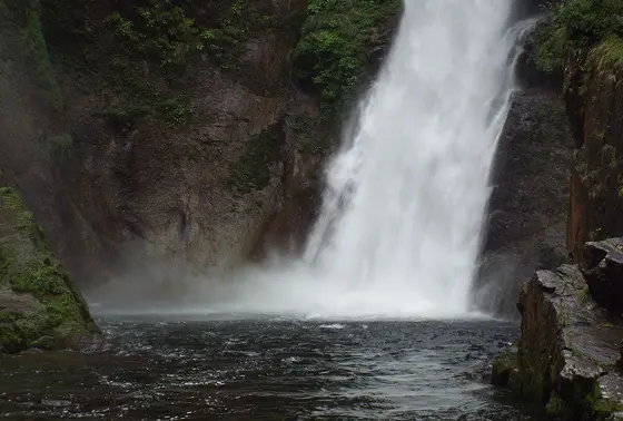 滝壺