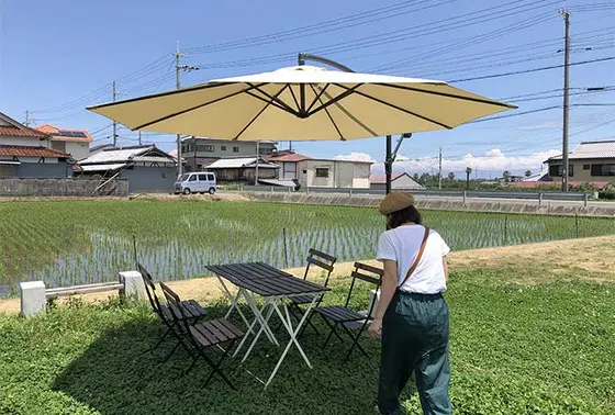 持ち帰りは勿論、その場で食べる事も出来る
