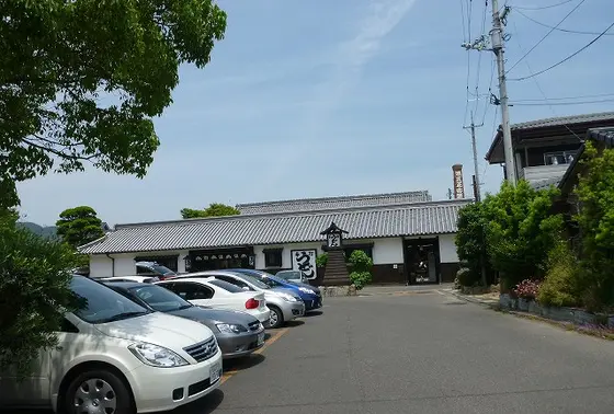 駐車場(160台)