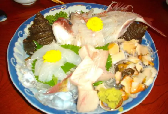 お造りの盛り合わせ
