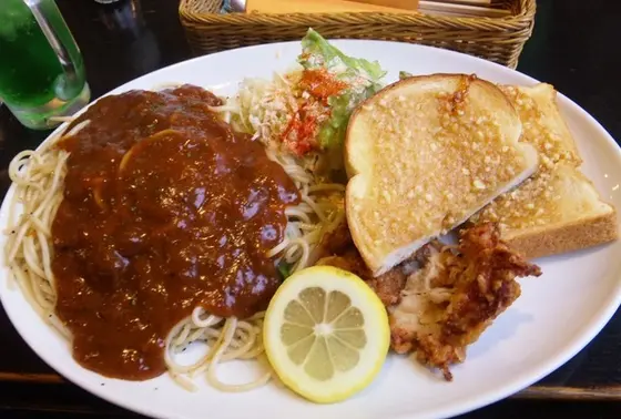 ベタな食事