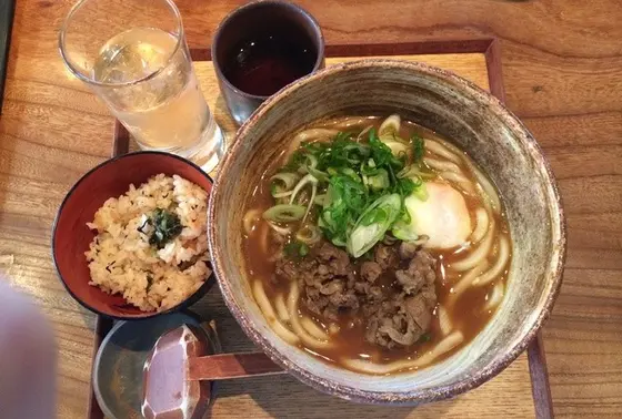 カレーうどん。