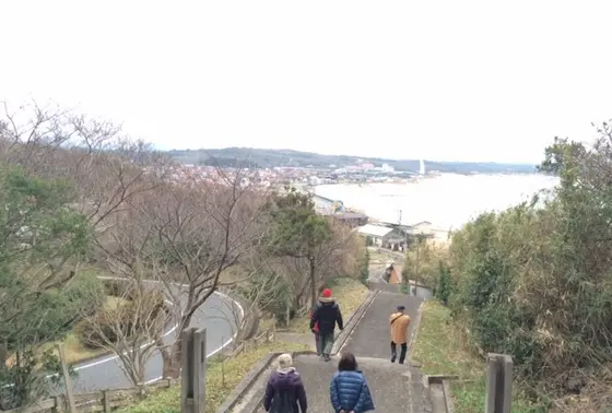 長い参道