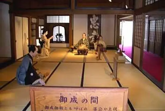 偉い人にも、ご挨拶しつつ。