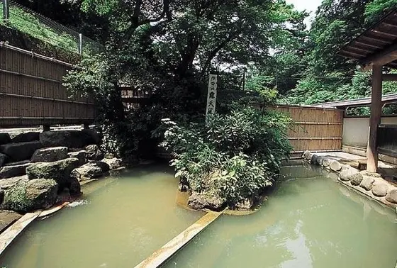 熱湯とぬる湯があるよ