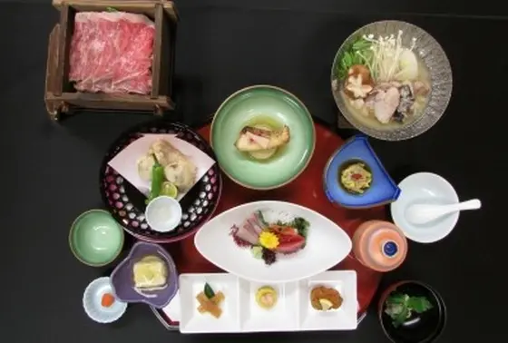 お食事