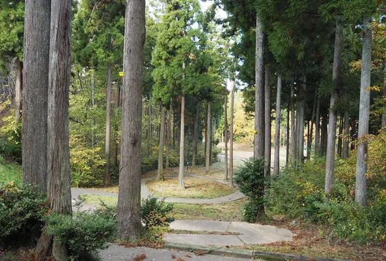 敷地内に点在するアート作品たち