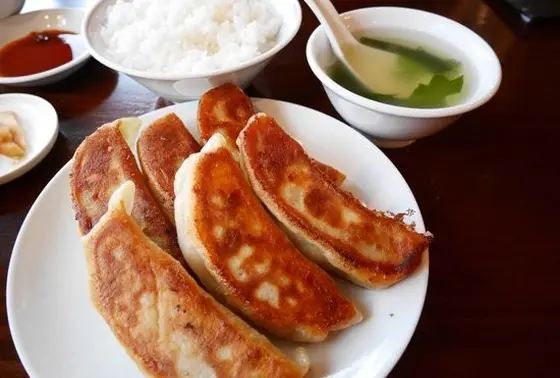 ジャンボな餃子