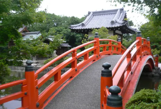 願いが叶う”法成橋”