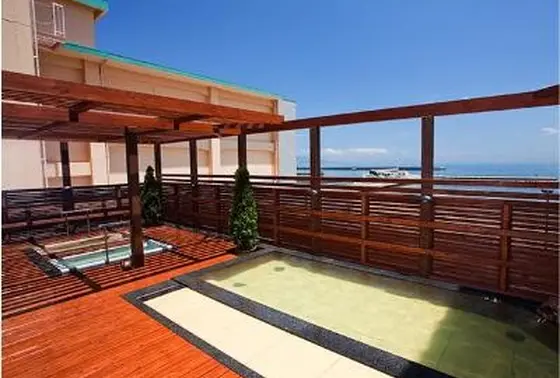 朝日を見ながらの温泉