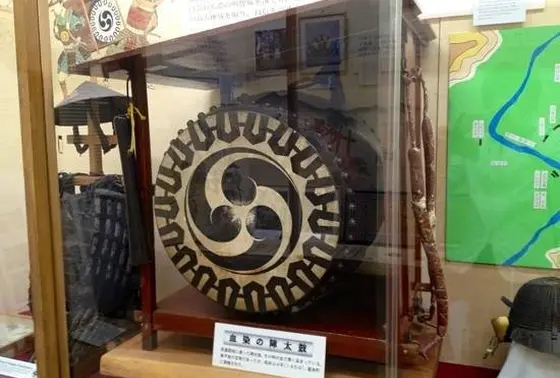 血染めの陣太鼓