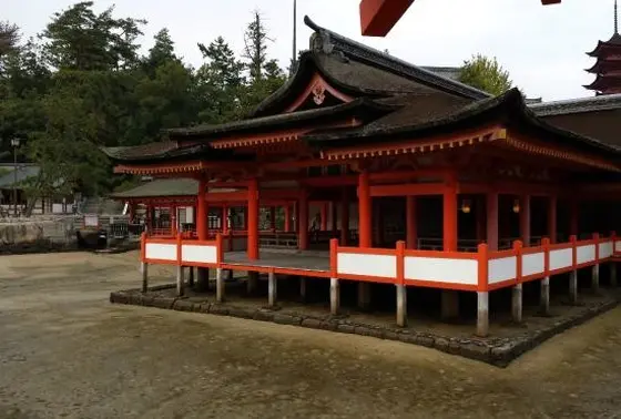 宝物館