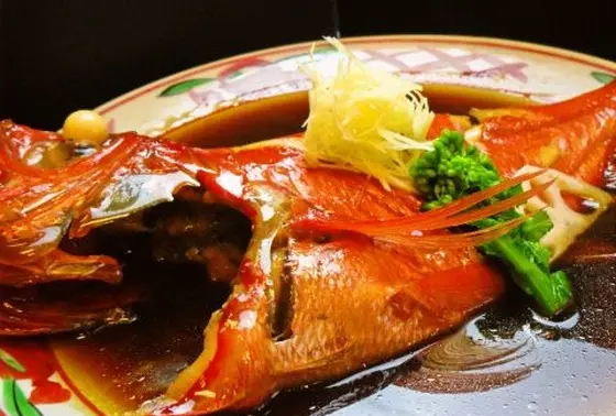金目鯛の煮物　2400+580