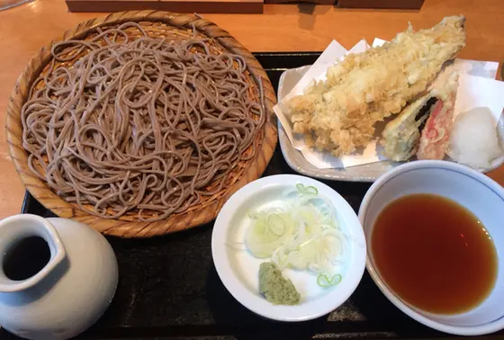 料理は