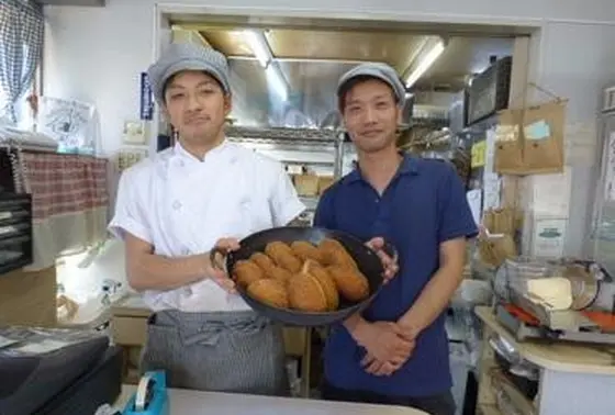 やっぱりローカルなパン屋さん、好きだな〜っ