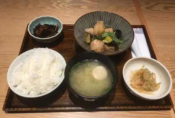 一汁三菜和食