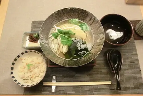 人気メニュー「手毬膳」