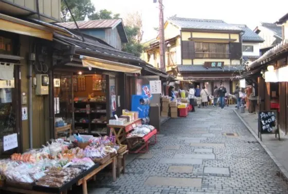菓子屋横丁