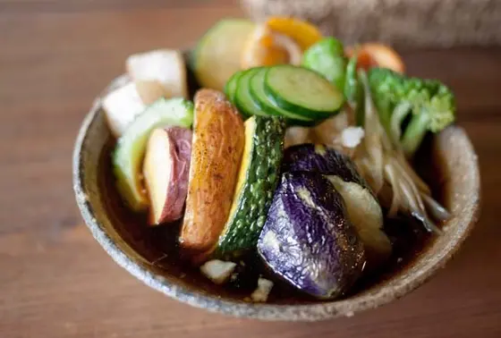 素揚げ野菜のお蕎麦ですって
