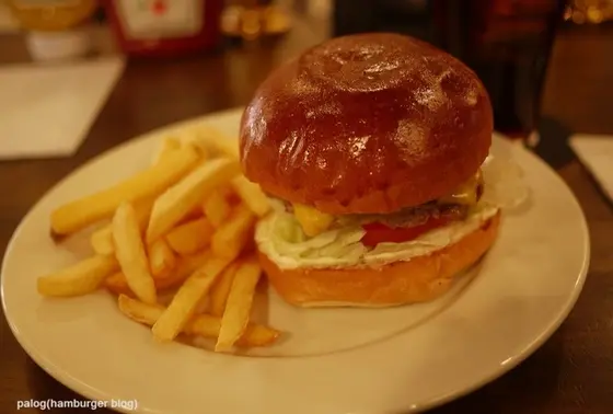 チーズバーガー 950円