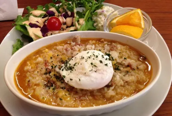 お手軽価格なカフェメニュー