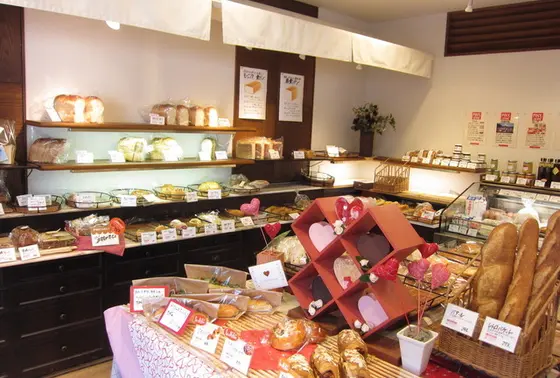 焼きたてのパンの香りに包まれて。。