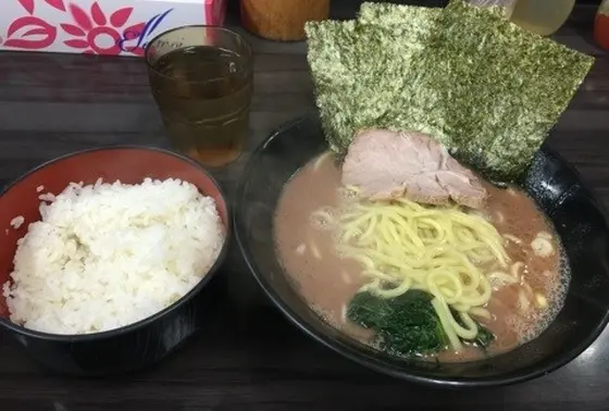 ラーメンライス