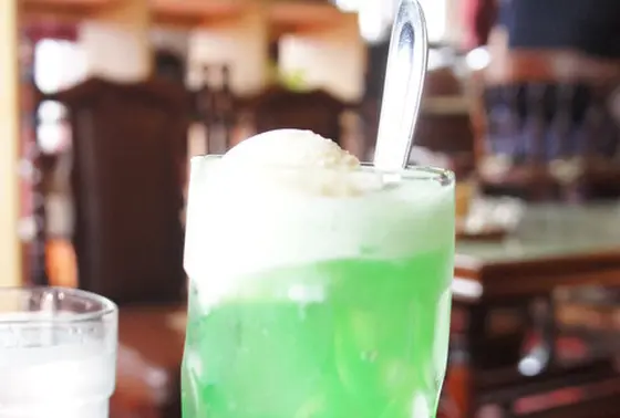 クリームソーダ