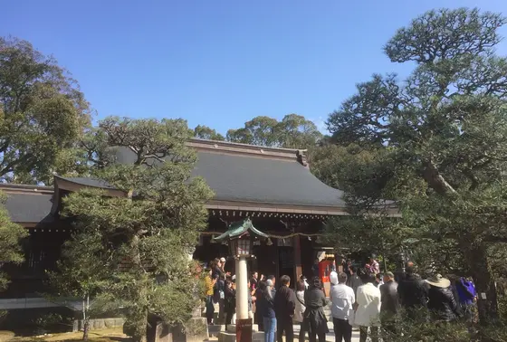 結婚式をやっていました