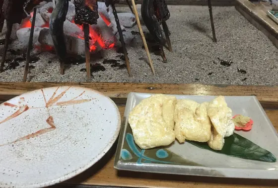 出来たての油揚げを頂きます
