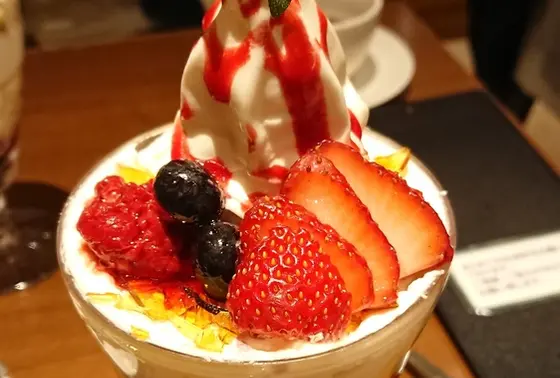 ボリューム満点のパフェ