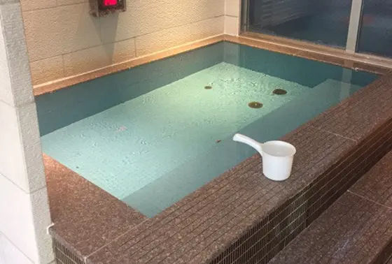 水風呂15℃前後