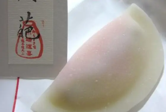 花びら餅は年に一度。