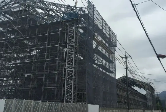 大規模工事勃発中