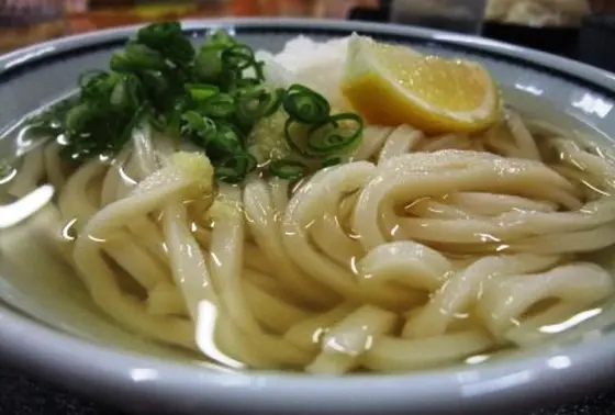 少し細めの麺が美味い！