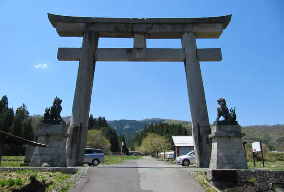 日本一大きい石鳥居