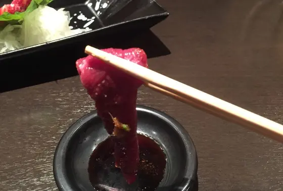 馬刺し赤身