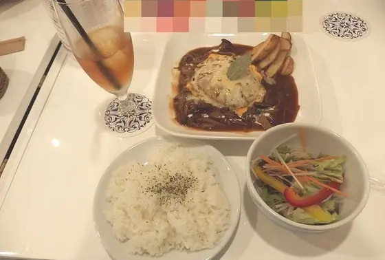🍴